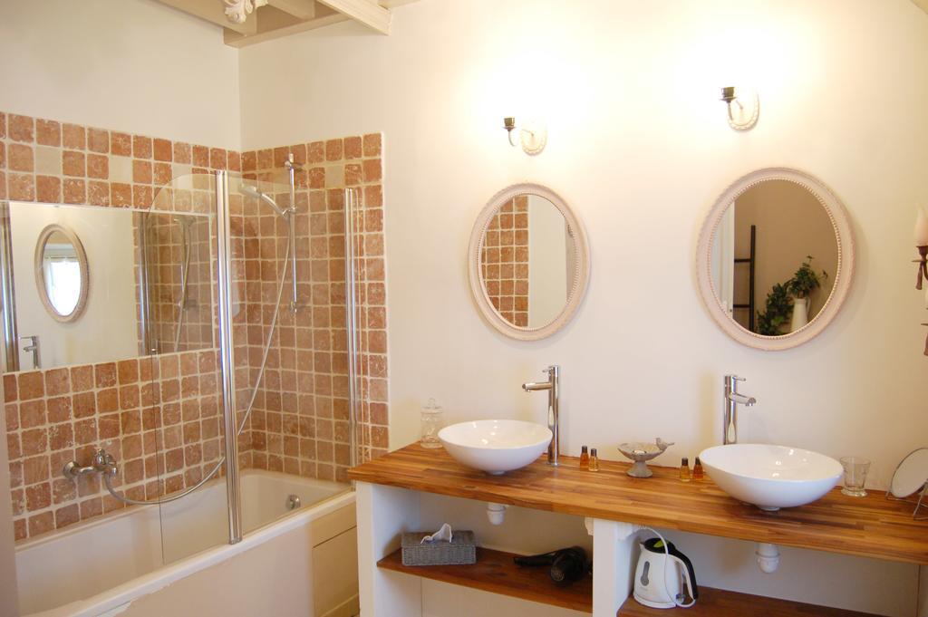 Le Manoir Du Menillet Bed and Breakfast Bornel Δωμάτιο φωτογραφία