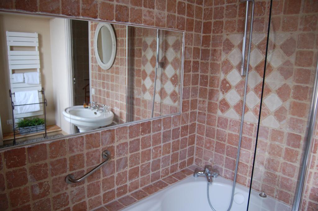 Le Manoir Du Menillet Bed and Breakfast Bornel Δωμάτιο φωτογραφία