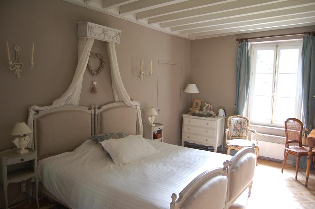 Le Manoir Du Menillet Bed and Breakfast Bornel Δωμάτιο φωτογραφία