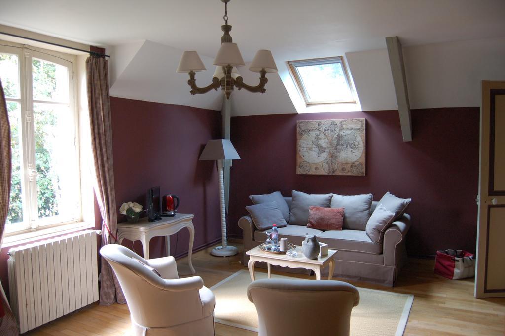 Le Manoir Du Menillet Bed and Breakfast Bornel Δωμάτιο φωτογραφία
