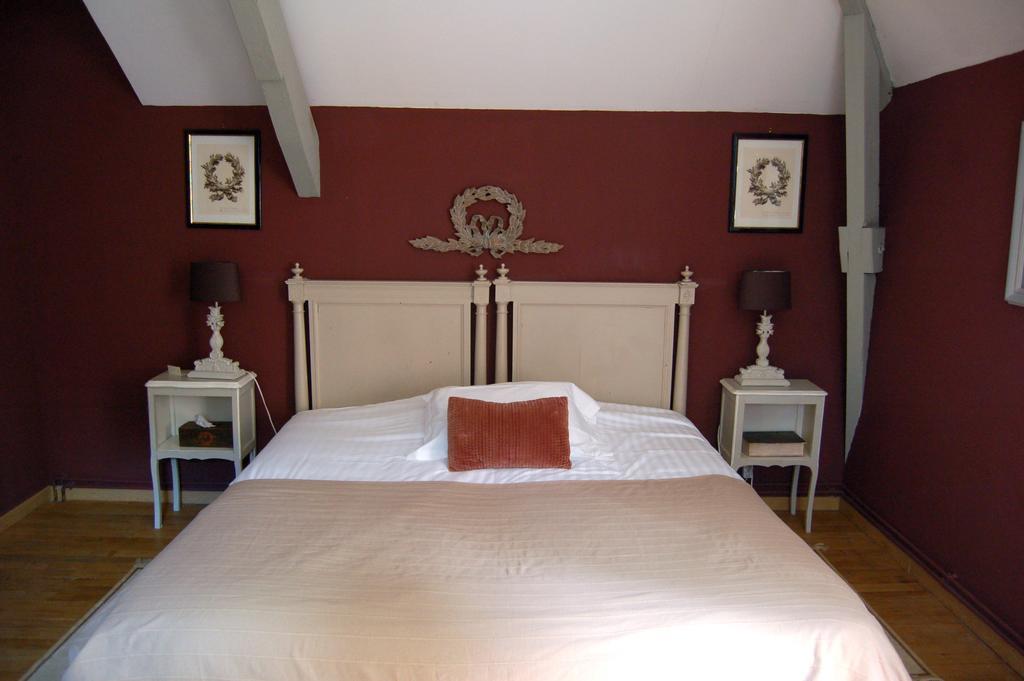Le Manoir Du Menillet Bed and Breakfast Bornel Δωμάτιο φωτογραφία