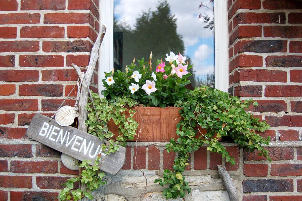 Le Manoir Du Menillet Bed and Breakfast Bornel Εξωτερικό φωτογραφία