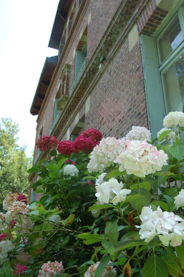 Le Manoir Du Menillet Bed and Breakfast Bornel Εξωτερικό φωτογραφία